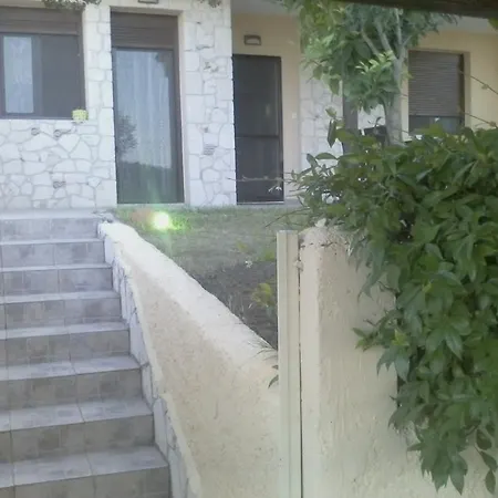 Vakantiehuis Niovi μaisonette